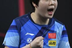 开云体育入口-赛场上的新星女队队员斩获三球成焦点的简单介绍