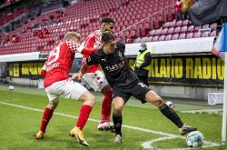 开云体育APP下载-不来梅主场击败美因茨，豪取三分保持领先的简单介绍