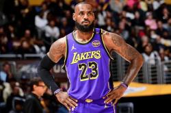 开云平台-球场外交恩仇詹姆斯公开道歉