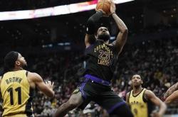 开云APP-猛龙负于湖人，四连胜告终