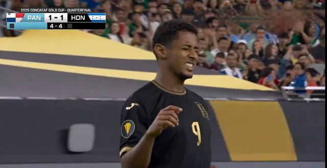 墨西哥球员放大招，逆袭反超对手