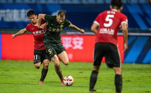 包含新援上位主力，球队主教练眼光出色的词条