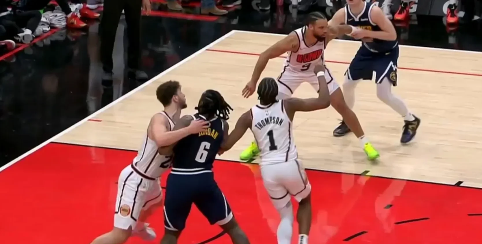 火箭不敌掘金，陷入低谷