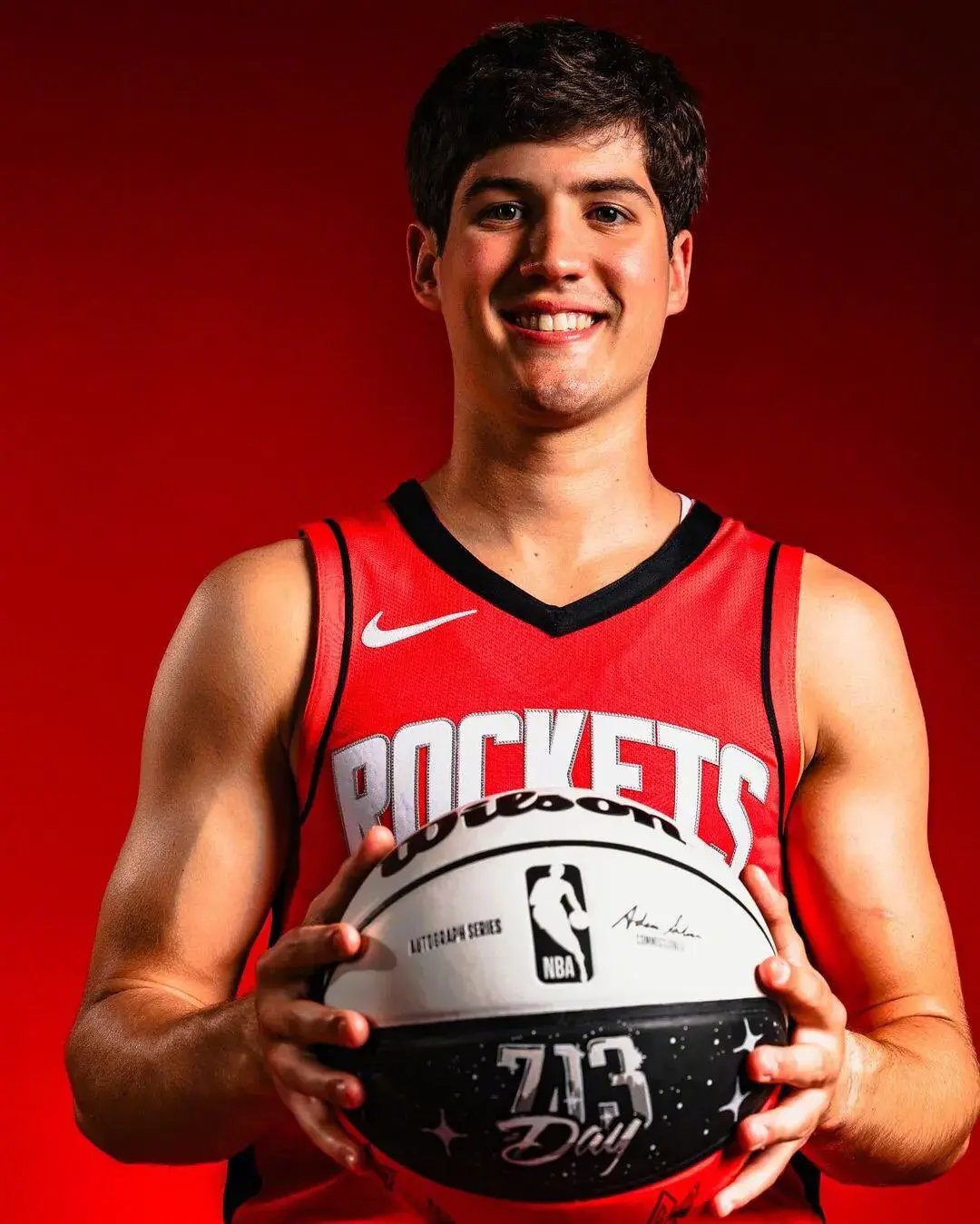 火箭全队发挥稳定,击败奇才 火箭全队发挥稳定,击败奇才