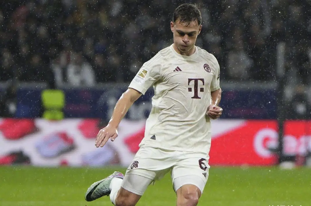 关于丹麦鏖战曼联,基米希惊艳四座的信息 关于丹麦鏖战曼联,基米希惊艳四座的信息